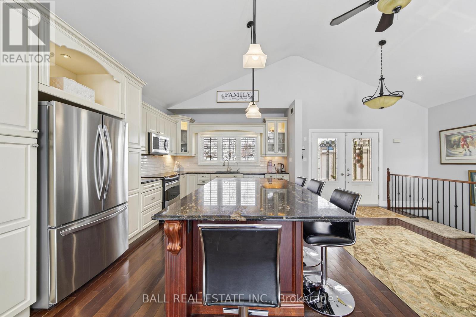 2172 Katchewanooka Court, Selwyn, Ontario  K0L 3G0 - Photo 8 - X12814392