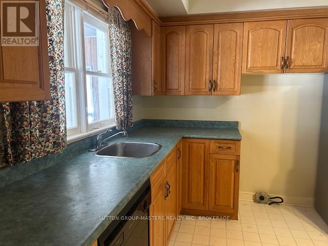 323 Meadowcrest Road, Kingston, Ontario  K7M 3S4 - Photo 7 - X12814302