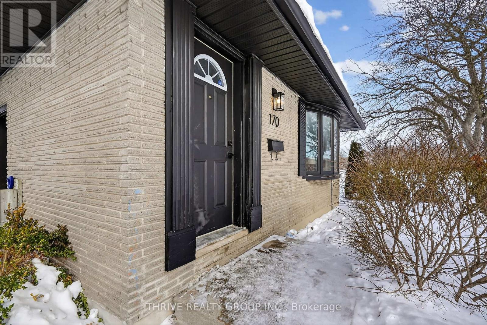 170 Pawnee Road, London East, Ontario  N5V 2S8 - Photo 3 - X12814400