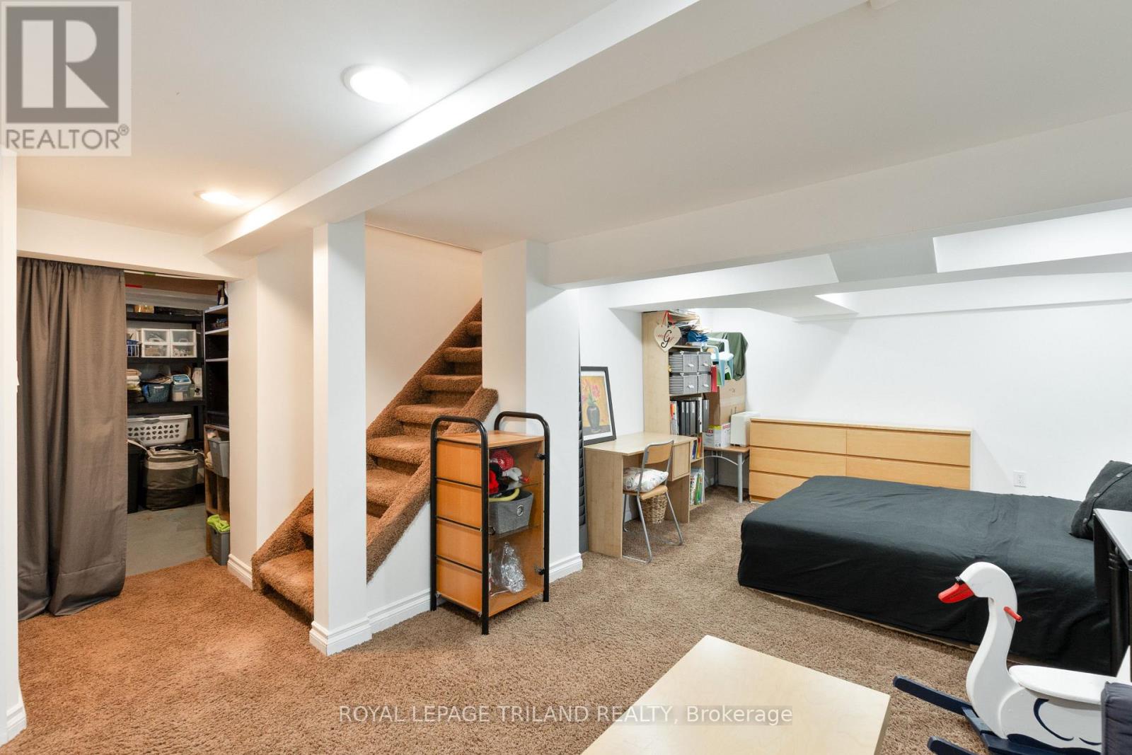 90 Locust Street, St. Thomas, Ontario  N5R 2C4 - Photo 24 - X12814406