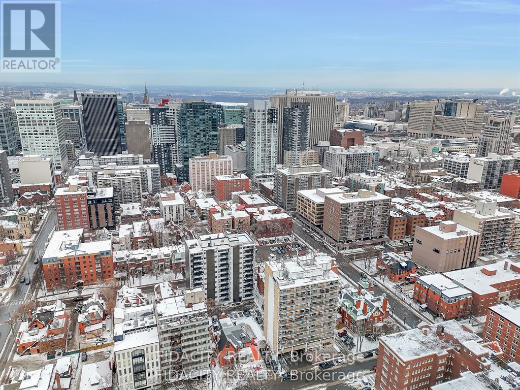 330 Gilmour Street, Ottawa, Ontario K2P 2P6 - Photo 7 - X12814338