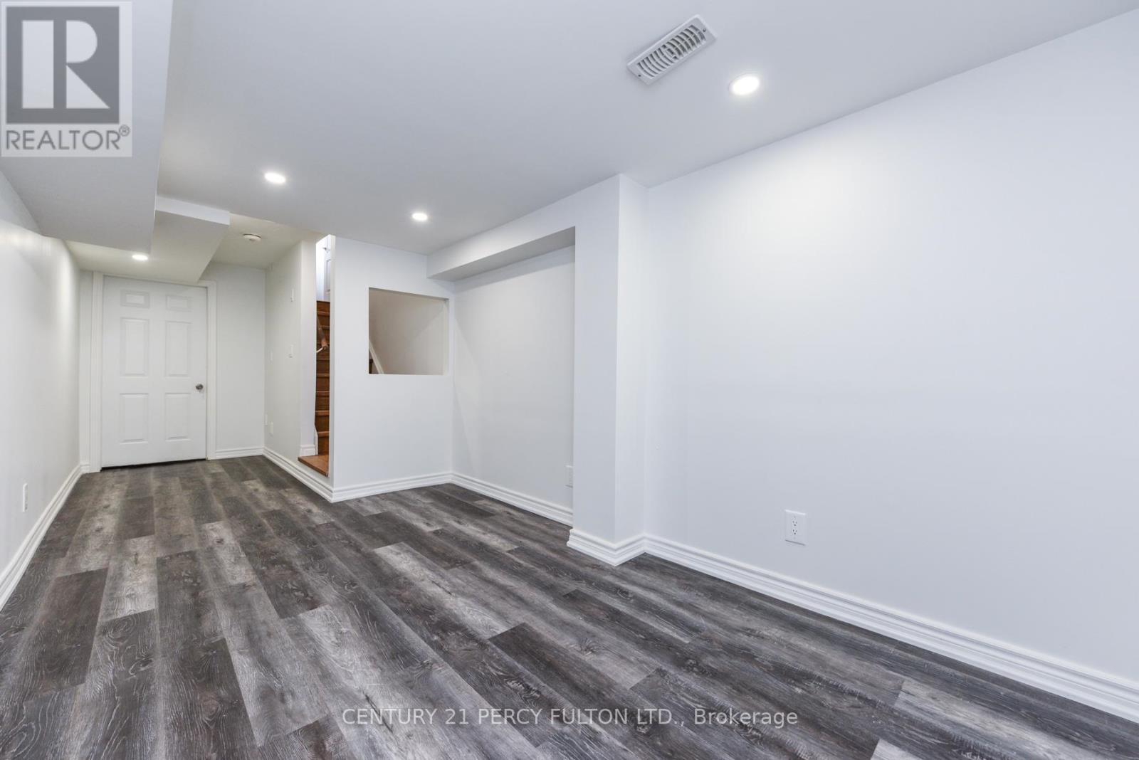 Main & 2nd - 1040 Foxtail Crescent, Pickering, Ontario  L1X 0E7 - Photo 47 - E12789926