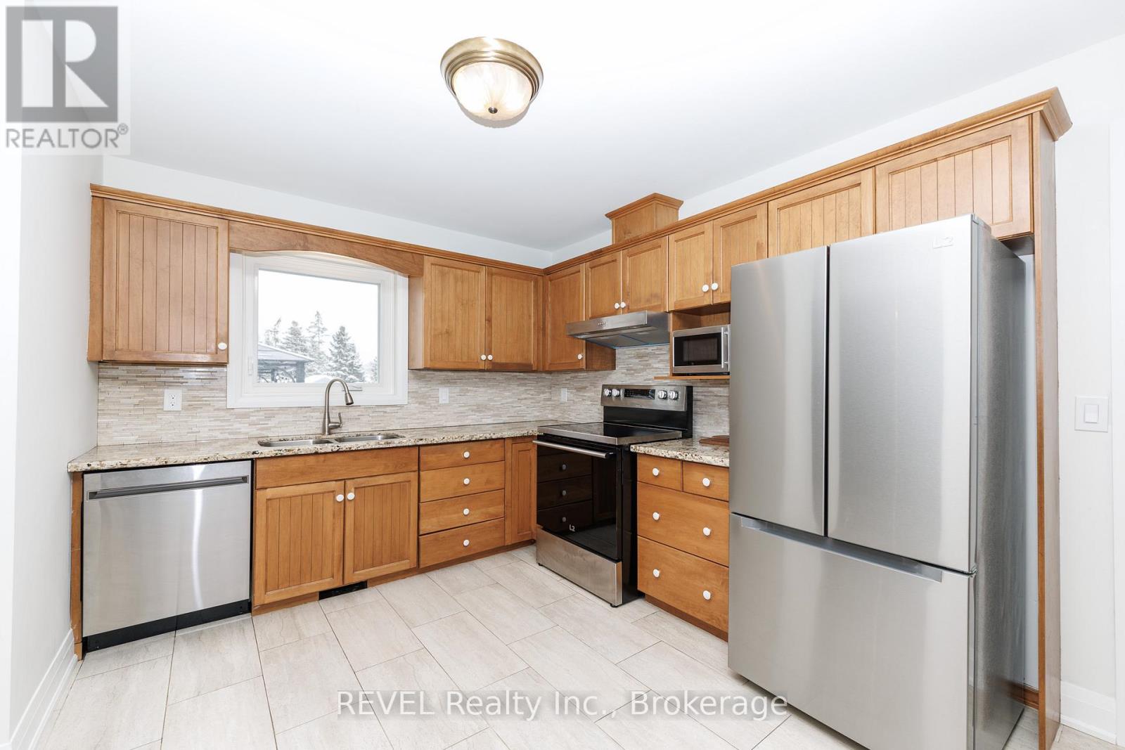 1452 Allanport Road, Thorold, Ontario  L0S 1K0 - Photo 10 - X12814370