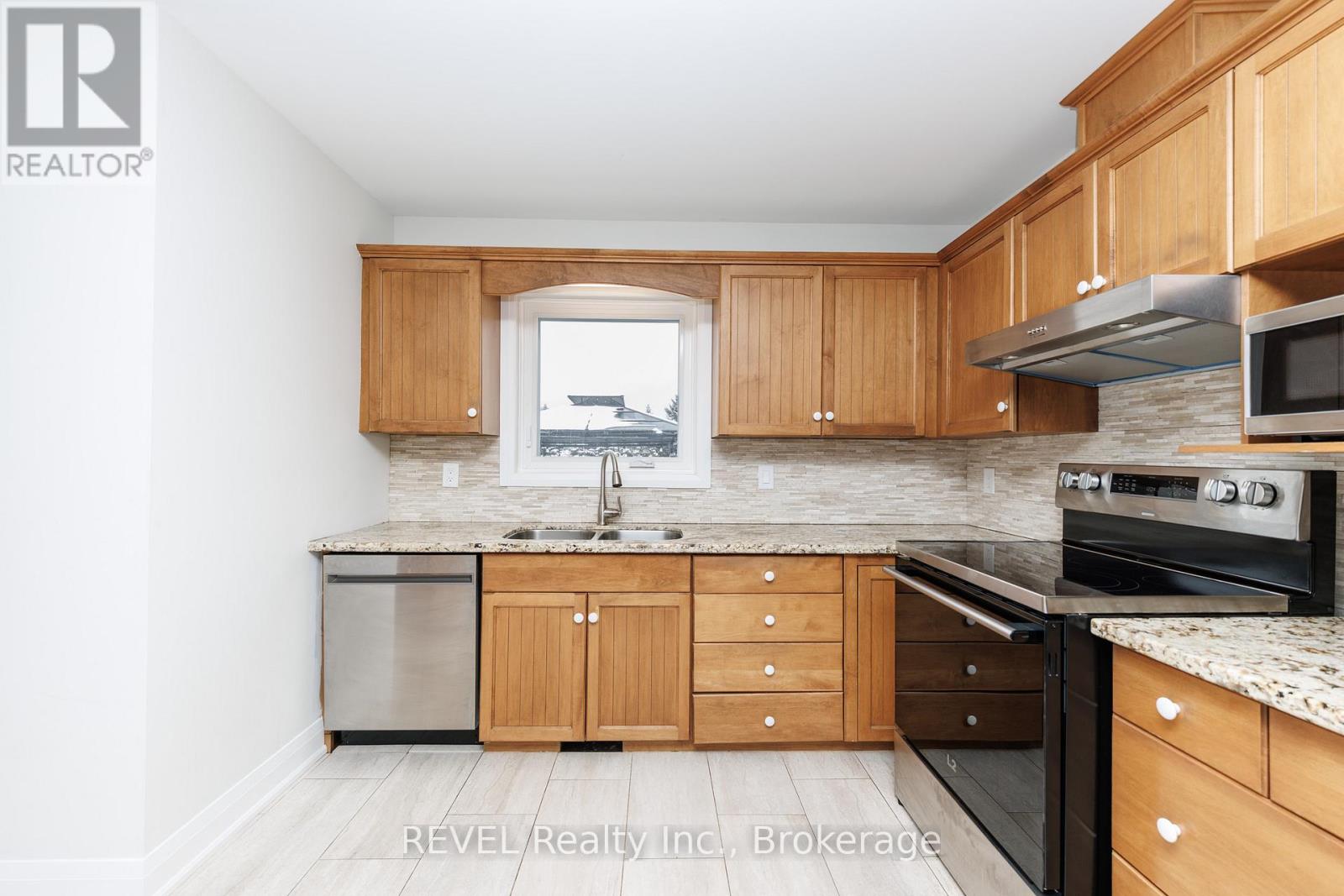 1452 Allanport Road, Thorold, Ontario  L0S 1K0 - Photo 11 - X12814370