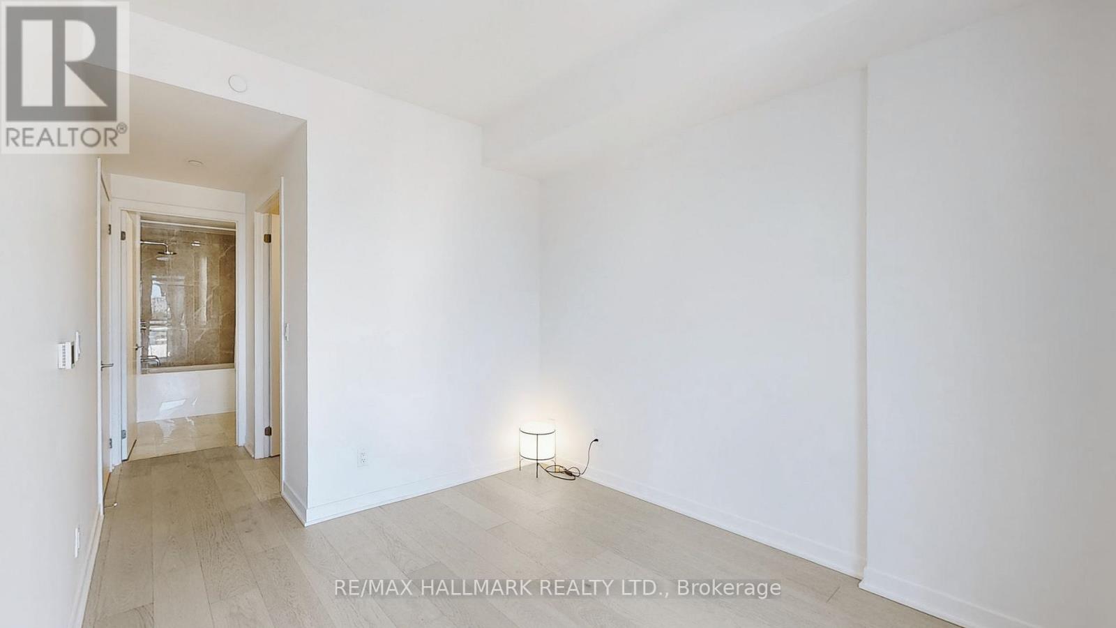 906 - 185 Alberta Avenue, Toronto (Oakwood Village), Ontario  M6C 0A5 - Photo 13 - C12814344