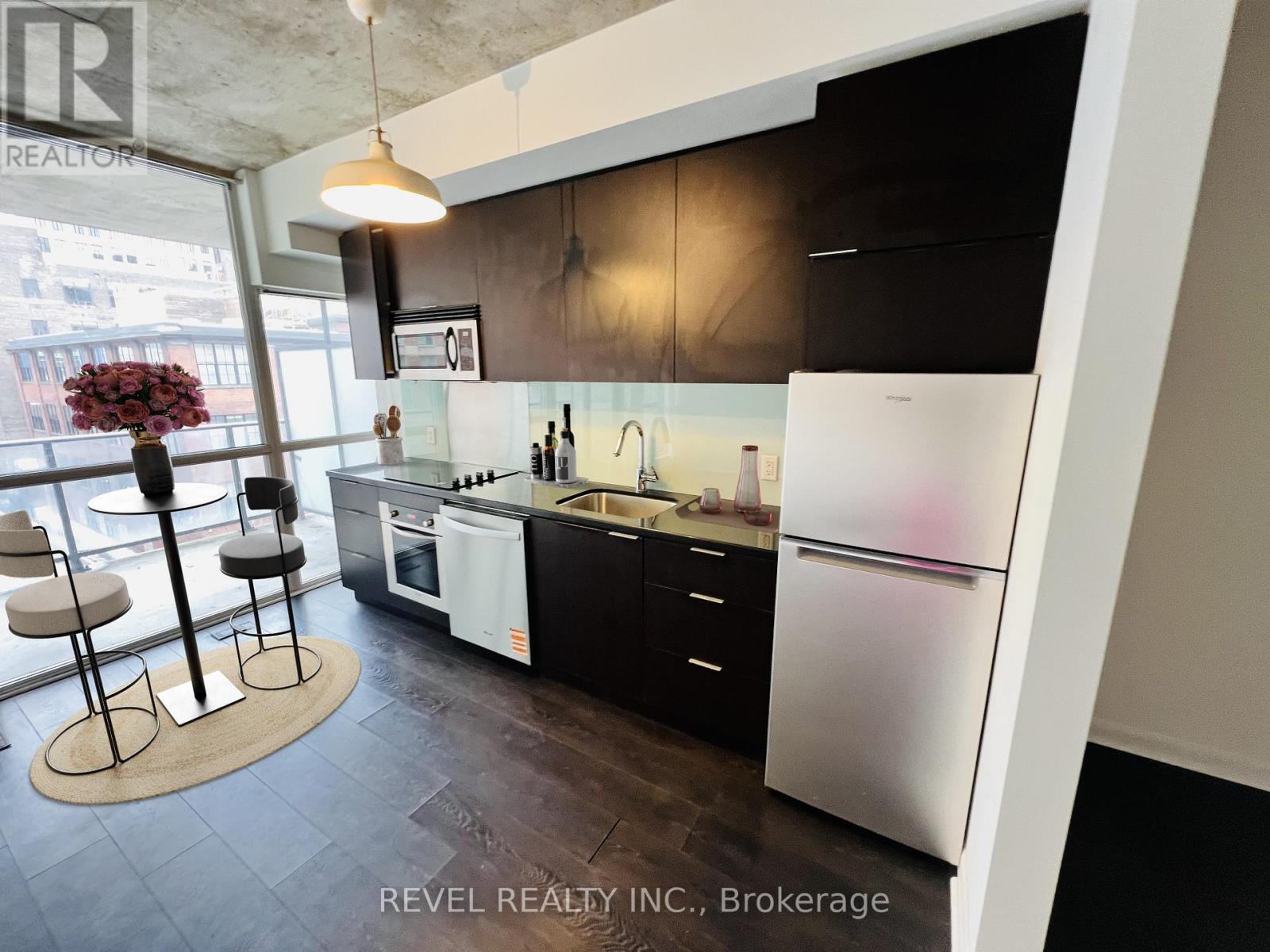 404 - 478 King Street W, Toronto (Waterfront Communities), Ontario  M5V 0A8 - Photo 2 - C12814396