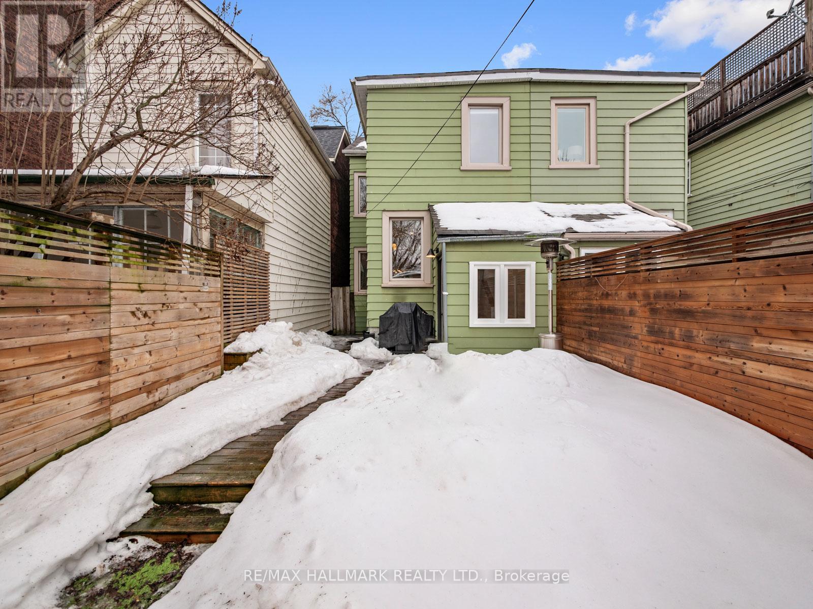 529 Logan Avenue, Toronto, Ontario  M4K 3B3 - Photo 46 - E12814314