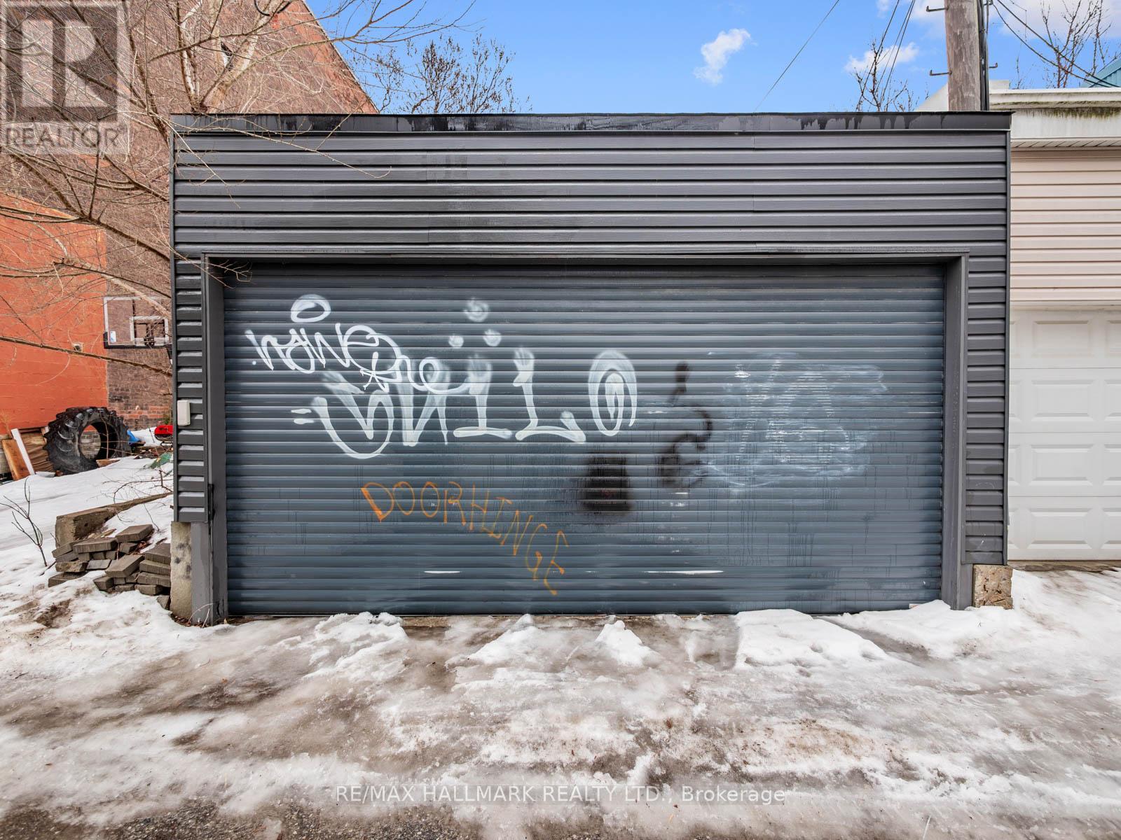 529 Logan Avenue, Toronto, Ontario  M4K 3B3 - Photo 47 - E12814314