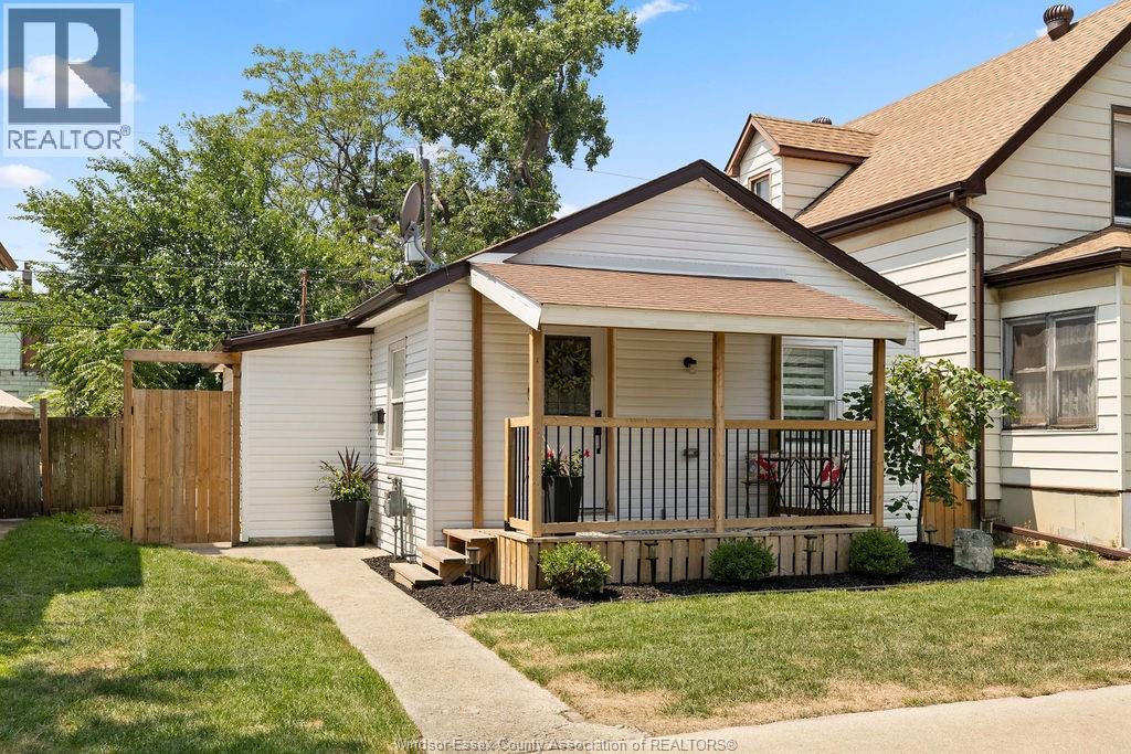 MLS# 26003825: 1035 HENRY FORD CENTER, Windsor, Canada