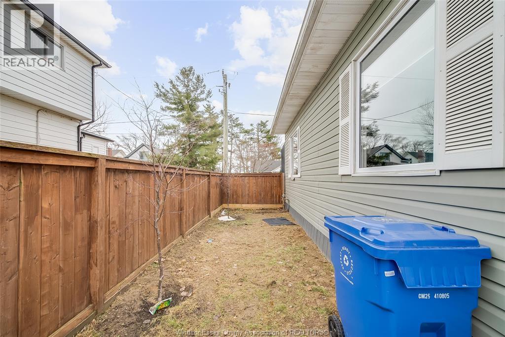 15 Smith Avenue, Leamington, Ontario  N8H 1E9 - Photo 41 - 26003702