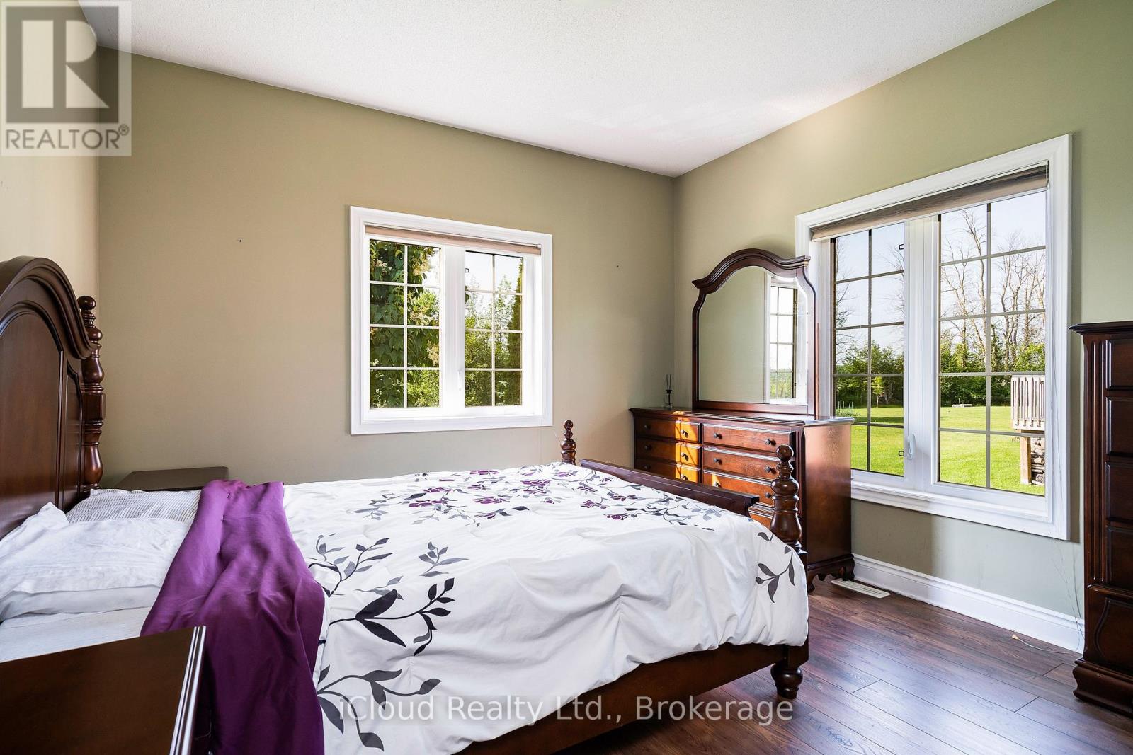 17 Maple Drive, Wasaga Beach, Ontario  L9Z 0A7 - Photo 26 - S12814298