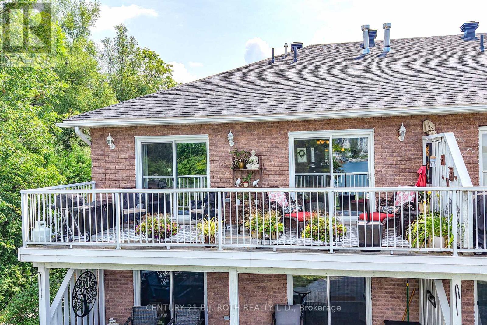 204 - 43 Creighton Street, Ramara (Atherley), Ontario L3V 1B1 - Photo 13 - S12814366