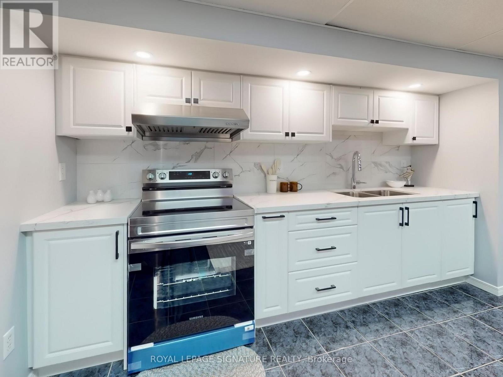 65 Fordcombe Crescent, Markham, Ontario  L3R 3E7 - Photo 33 - N12813518