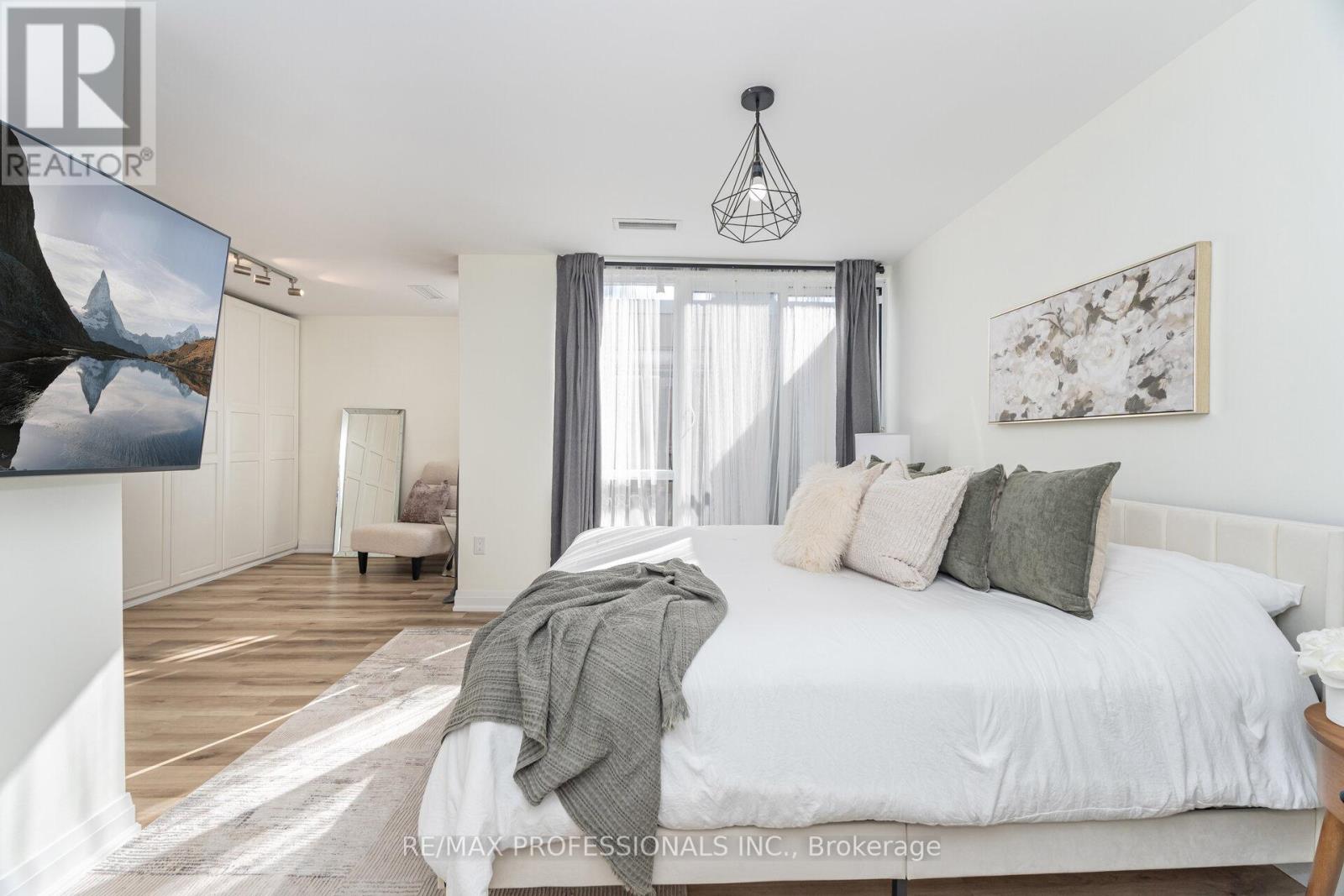 326b - 364 The East Mall, Toronto (Islington-City Centre West), Ontario  M9B 6C5 - Photo 22 - W12814294