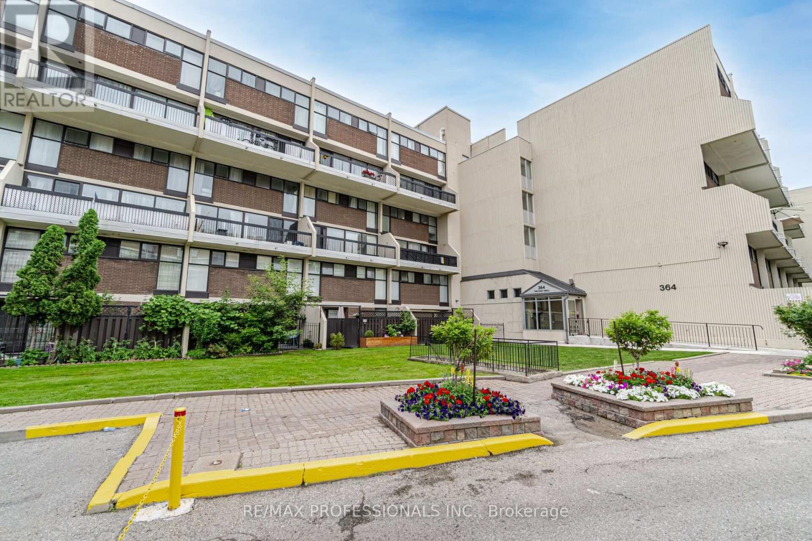 326b - 364 The East Mall, Toronto (Islington-City Centre West), Ontario  M9B 6C5 - Photo 41 - W12814294