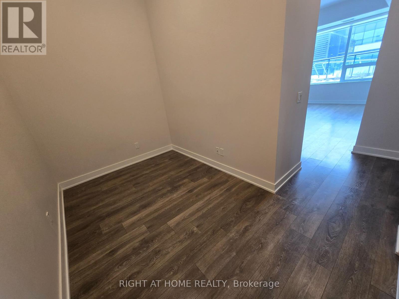 354 - 2485 Taunton Road W, Oakville, Ontario  L6H 3R8 - Photo 11 - W12814362