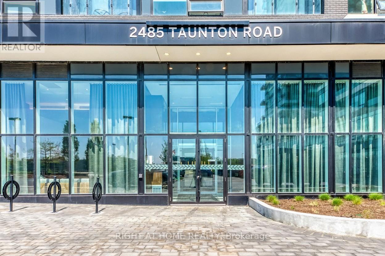 354 - 2485 Taunton Road W, Oakville, Ontario  L6H 3R8 - Photo 2 - W12814362