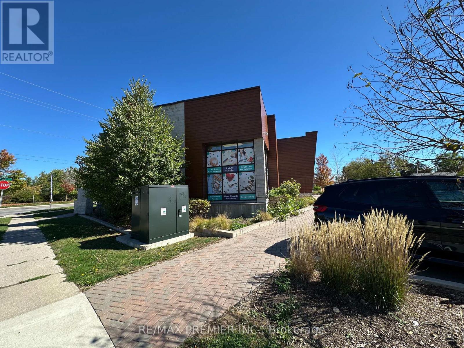 1 - 120 Guelph Street, Halton Hills, Ontario  L7G 4A4 - Photo 18 - W12814408