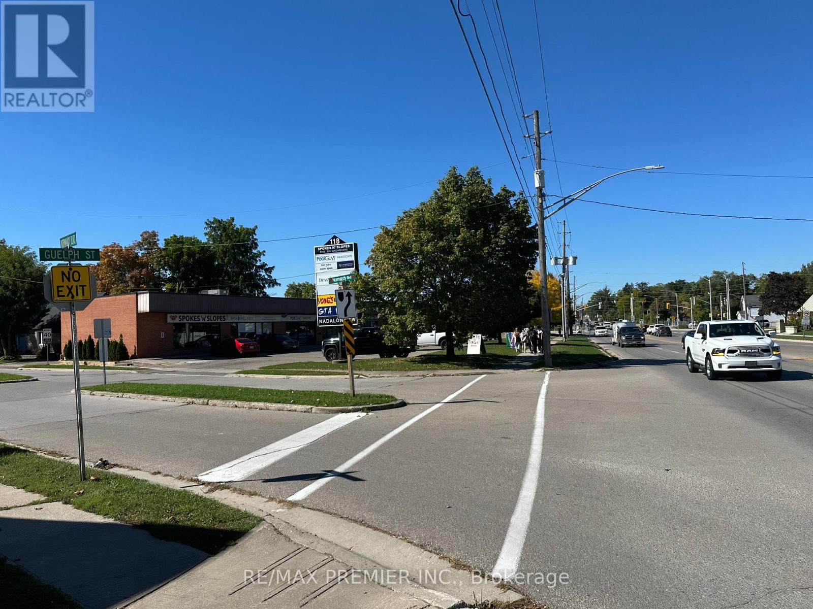 1 - 120 Guelph Street, Halton Hills, Ontario  L7G 4A4 - Photo 22 - W12814408