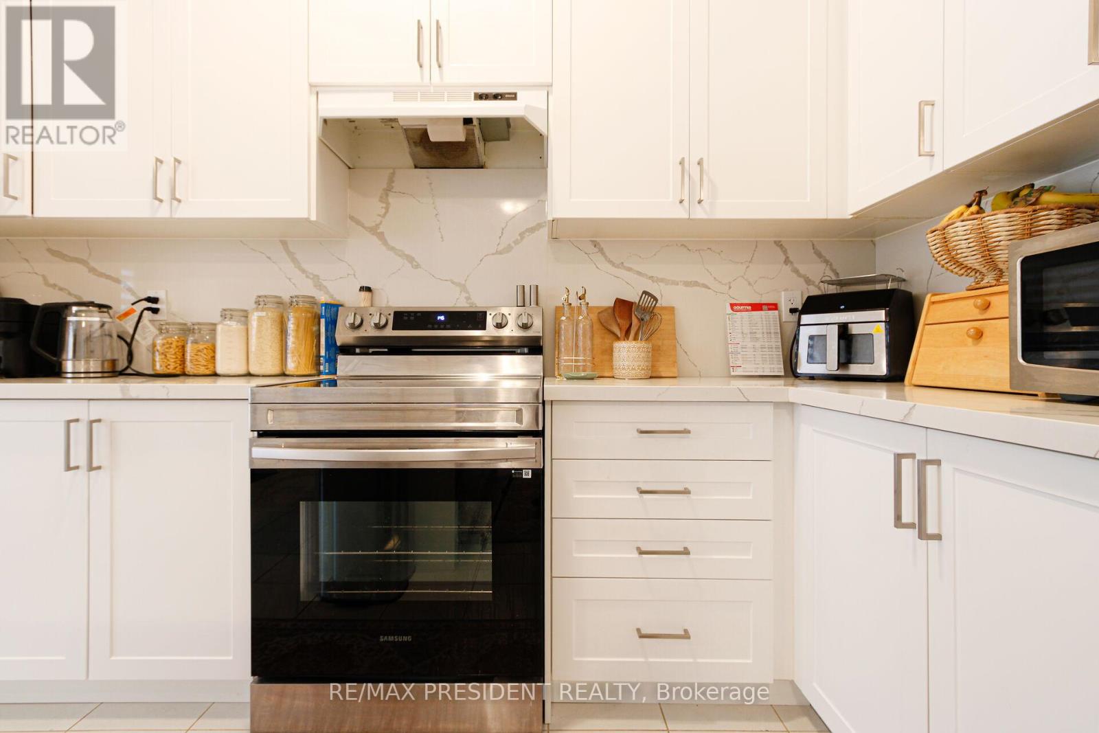 38 Attwater Drive, Cambridge, Ontario  N1T 0G6 - Photo 11 - X12738302