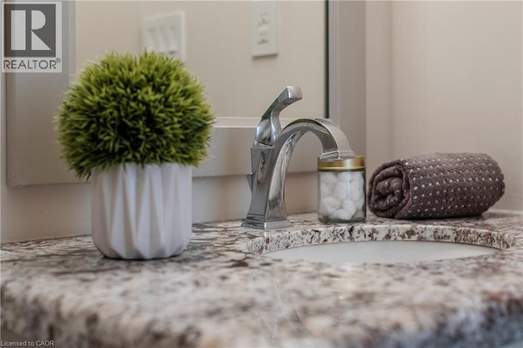 397 King Street W Unit# 207, Dundas, Ontario L9H 1W9 - Photo 26 - 40805481