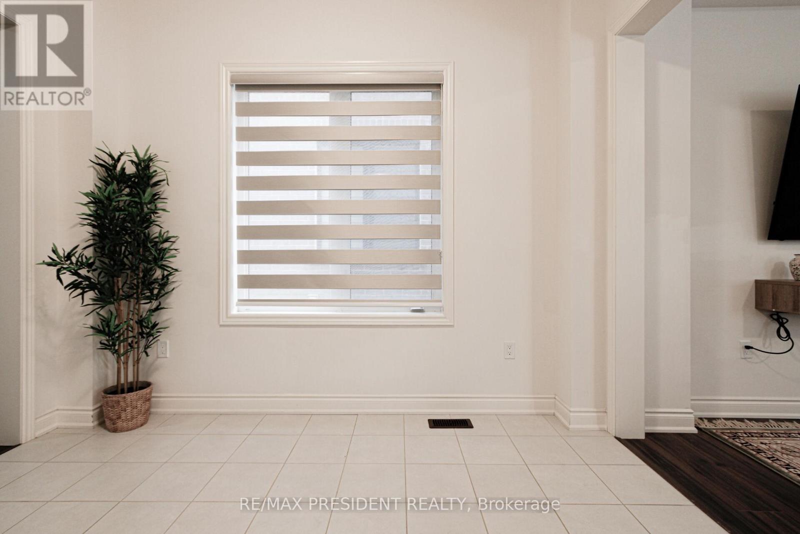 38 Attwater Drive, Cambridge, Ontario  N1T 0G6 - Photo 6 - X12738302