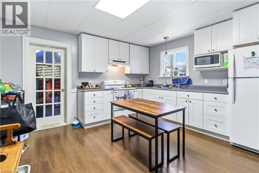 74 Pearl Street, Brantford, Ontario  N3T 3N7 - Photo 17 - 40804717