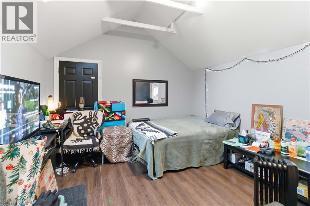 74 Pearl Street, Brantford, Ontario  N3T 3N7 - Photo 21 - 40804717