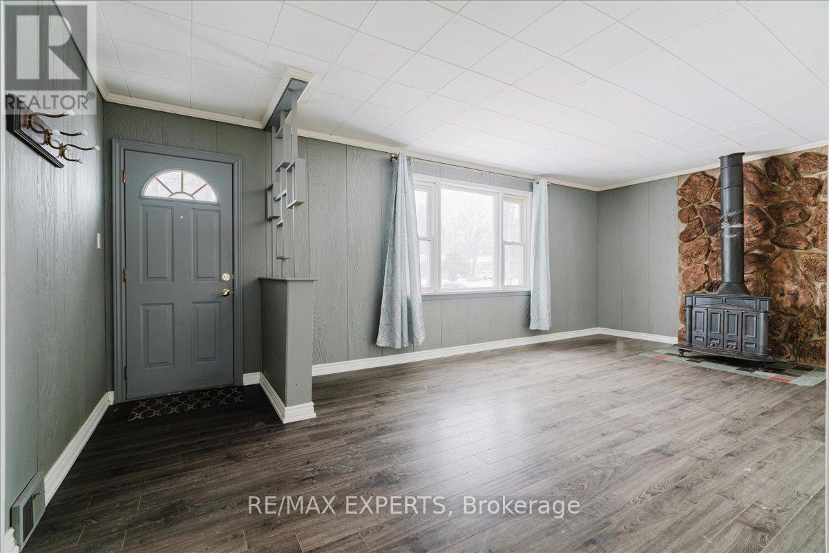 5323 Lawrence Avenue E, Toronto, Ontario  M1C 1R5 - Photo 13 - E12813008