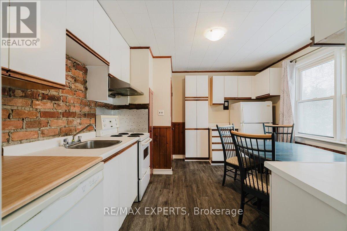 5323 Lawrence Avenue E, Toronto, Ontario  M1C 1R5 - Photo 16 - E12813008