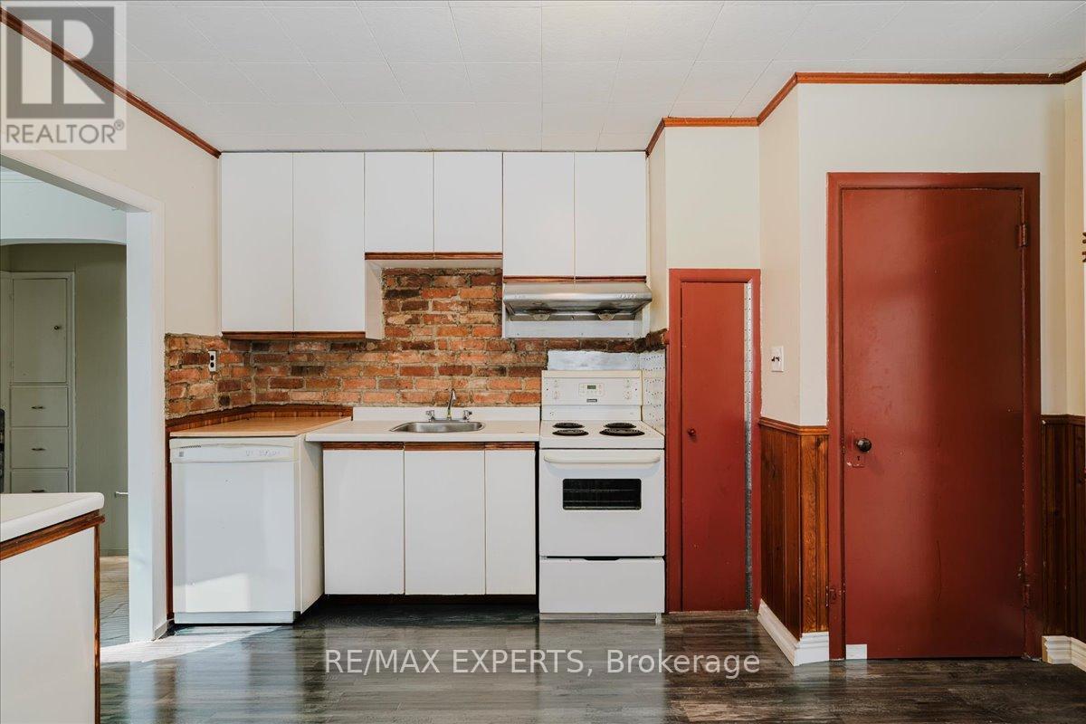 5323 Lawrence Avenue E, Toronto, Ontario  M1C 1R5 - Photo 18 - E12813008