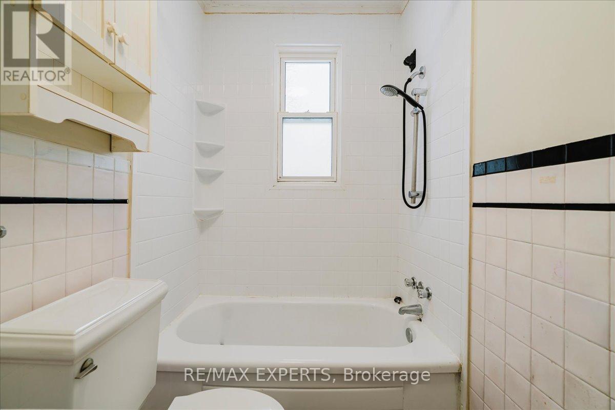 5323 Lawrence Avenue E, Toronto, Ontario  M1C 1R5 - Photo 26 - E12813008