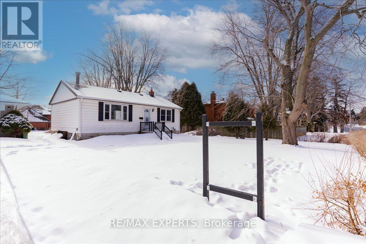 5323 Lawrence Avenue E, Toronto, Ontario  M1C 1R5 - Photo 3 - E12813008