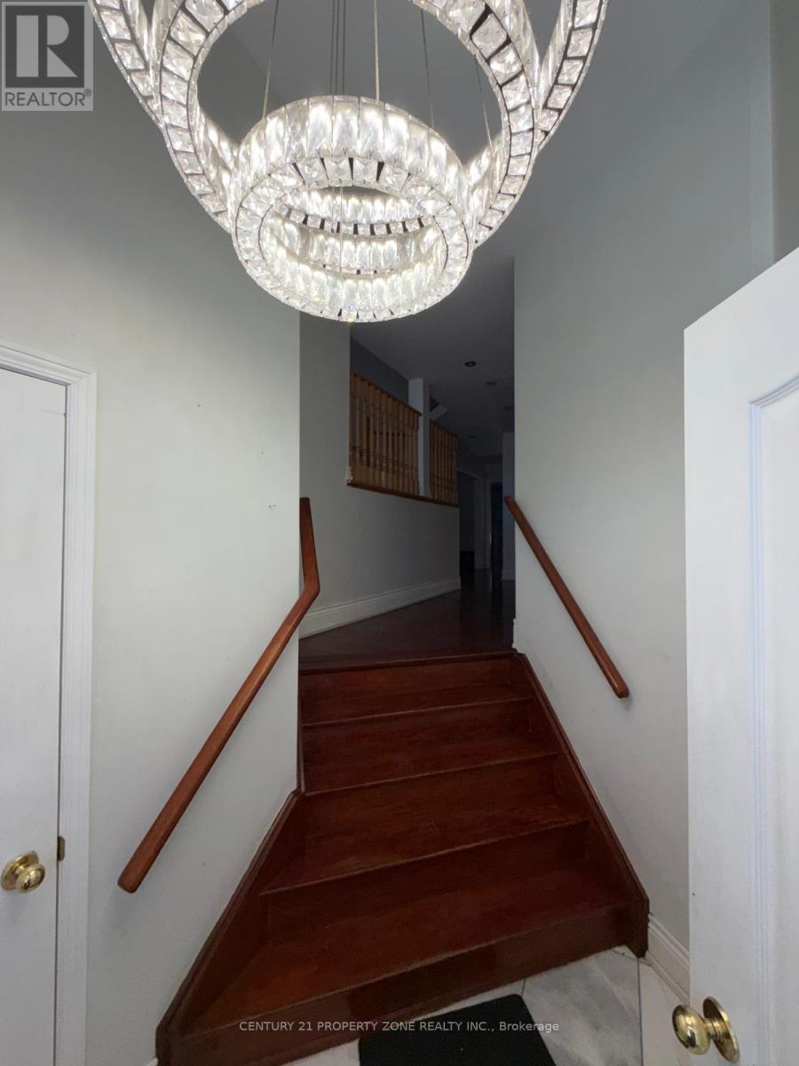 142 River Rock Crescent, Brampton, Ontario  L7A 2W4 - Photo 10 - W12764184