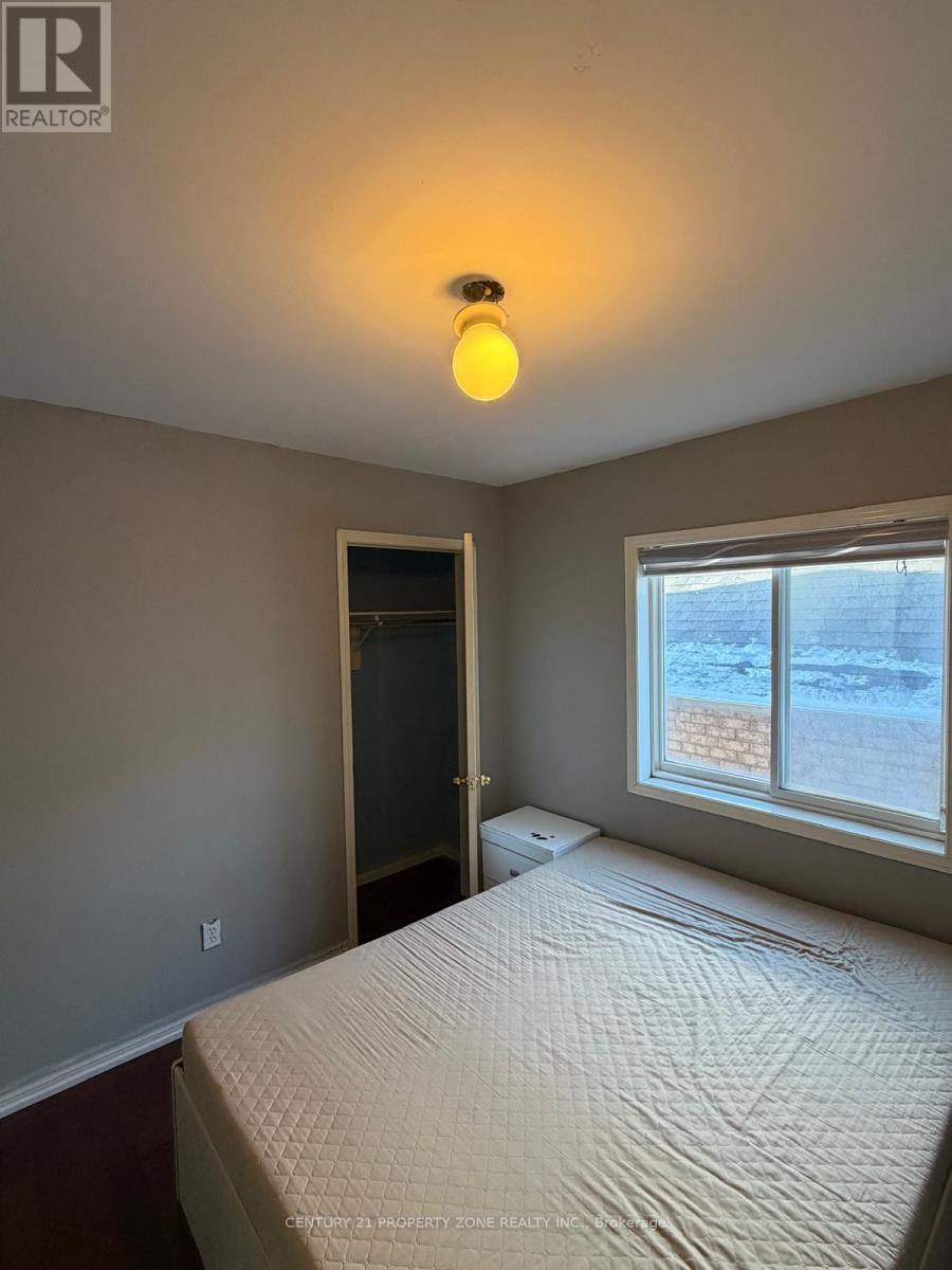 142 River Rock Crescent, Brampton, Ontario  L7A 2W4 - Photo 7 - W12764184