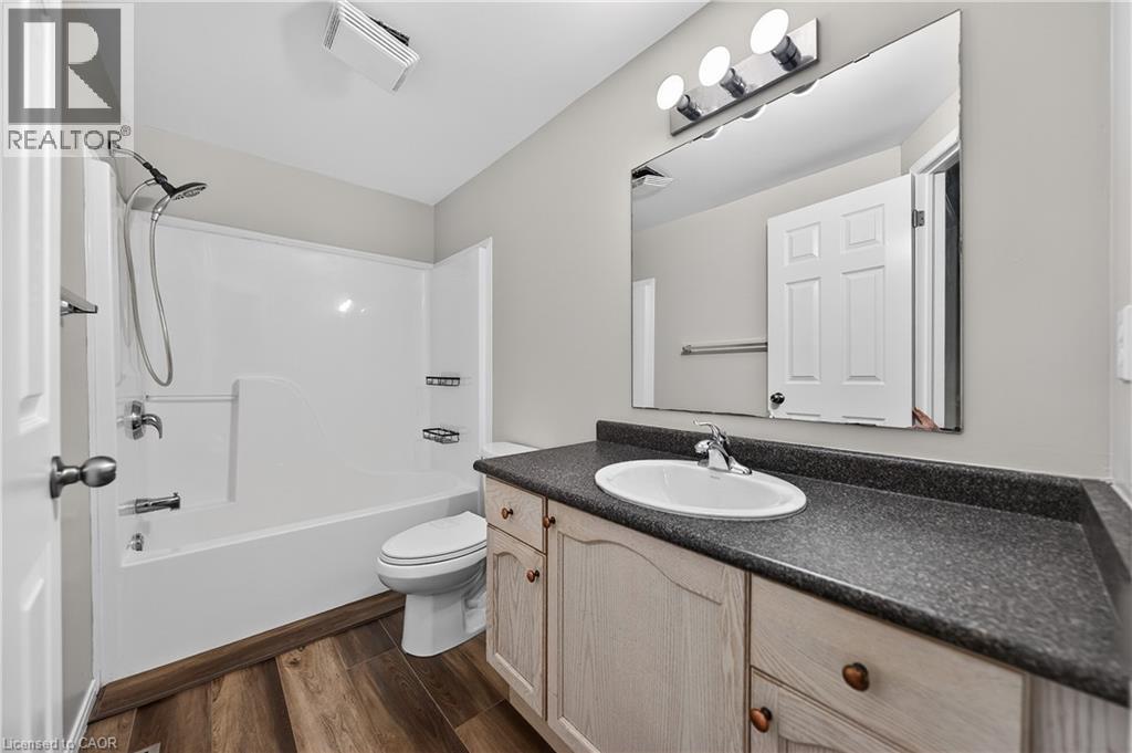 169 Bismark Drive Unit# 41, Cambridge, Ontario  N1S 5C1 - Photo 13 - 40806360
