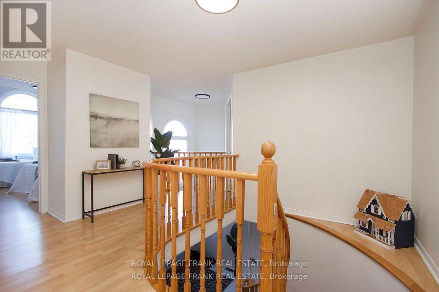 7 Winterberry Drive, Whitby, Ontario  L1R 1Z2 - Photo 19 - E12814476