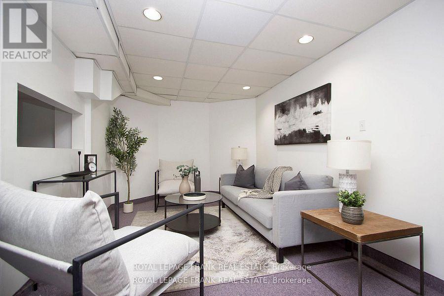 7 Winterberry Drive, Whitby, Ontario  L1R 1Z2 - Photo 30 - E12814476