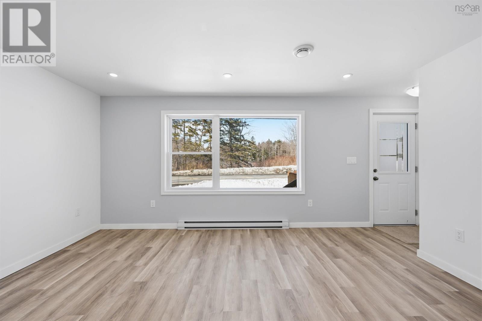 2662 Highway 7, East Preston, Nova Scotia  B2Z 1G7 - Photo 9 - 202603288