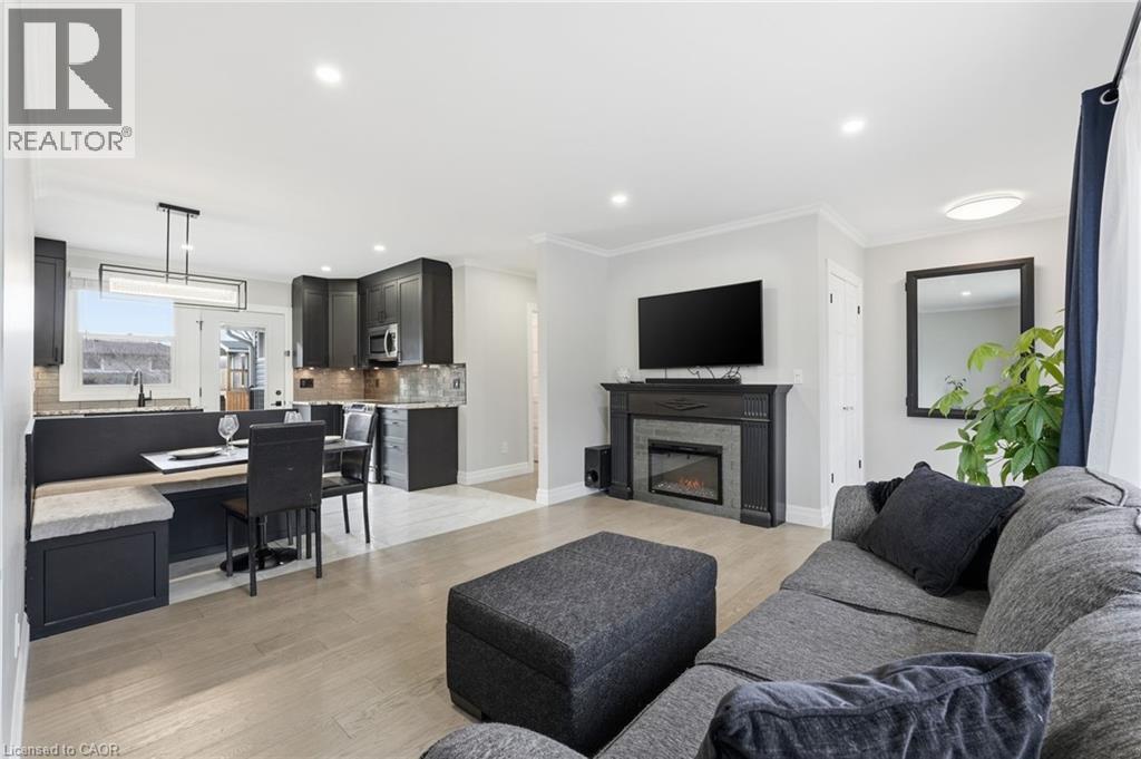 25 Arthur Street, St. Catharines, Ontario  L2M 1G8 - Photo 7 - 40795384