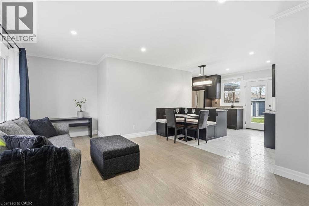 25 Arthur Street, St. Catharines, Ontario  L2M 1G8 - Photo 5 - 40795384