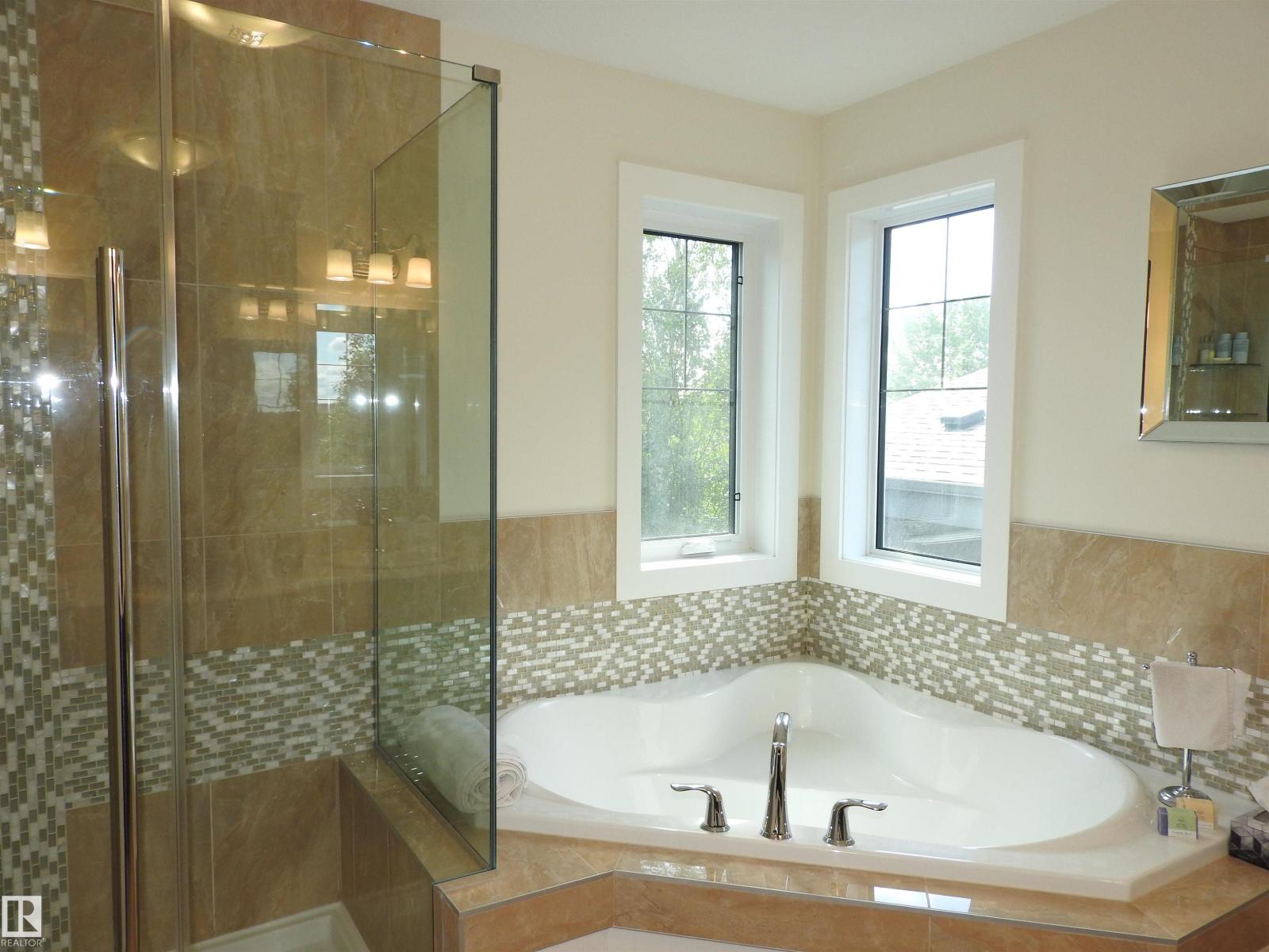 1111 Hainstock Green Sw, Edmonton, Alberta  T6W 2T8 - Photo 21 - E4474559