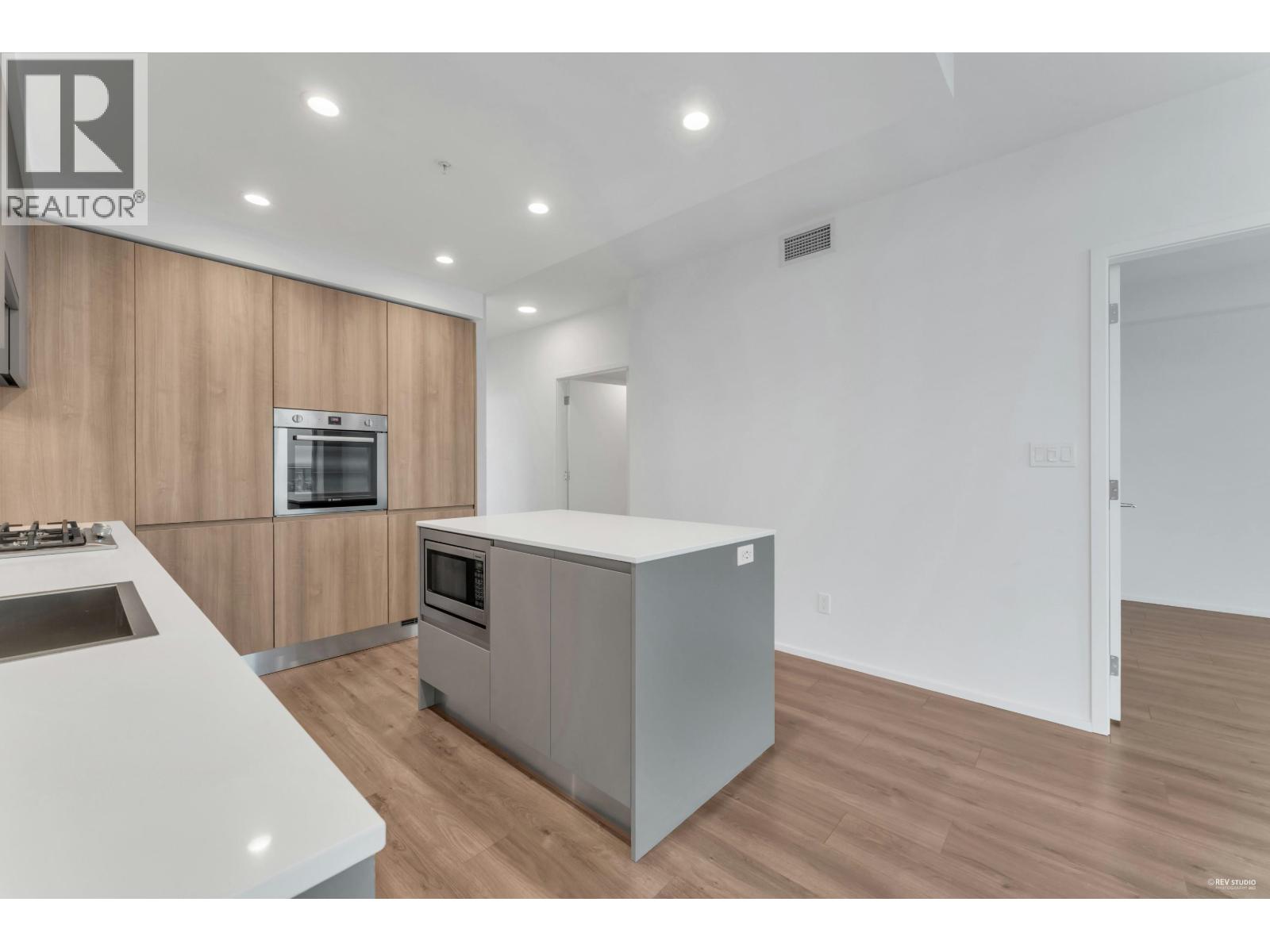 3407 3833 Evergreen Place, Burnaby, British Columbia  V3J 0M2 - Photo 7 - R3091999