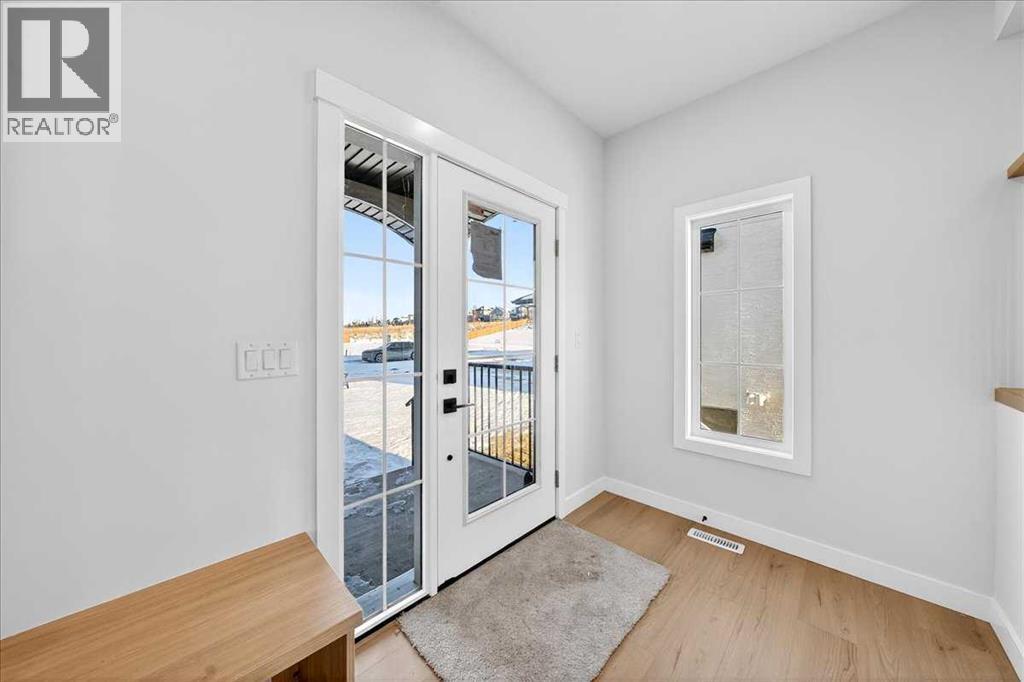 11 Lakewood Way, Strathmore, Alberta  T1P 1W9 - Photo 3 - A2282533
