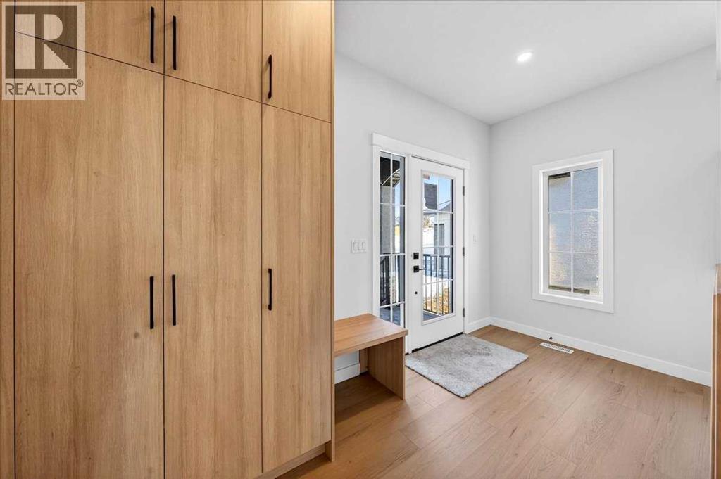 11 Lakewood Way, Strathmore, Alberta  T1P 1W9 - Photo 4 - A2282533