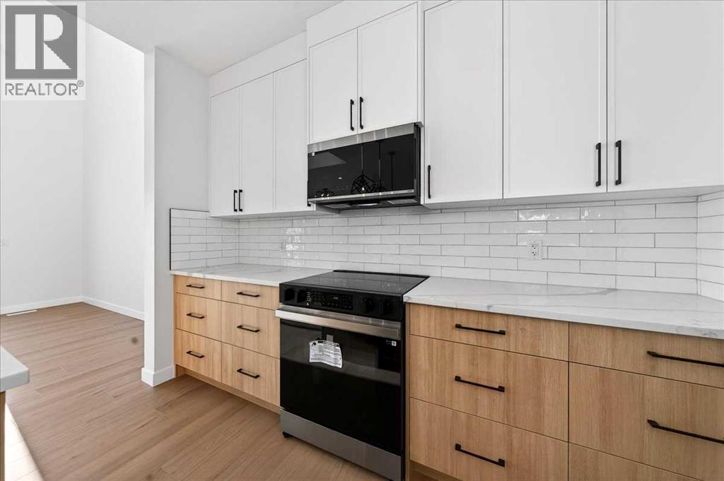 11 Lakewood Way, Strathmore, Alberta  T1P 1W9 - Photo 11 - A2282533