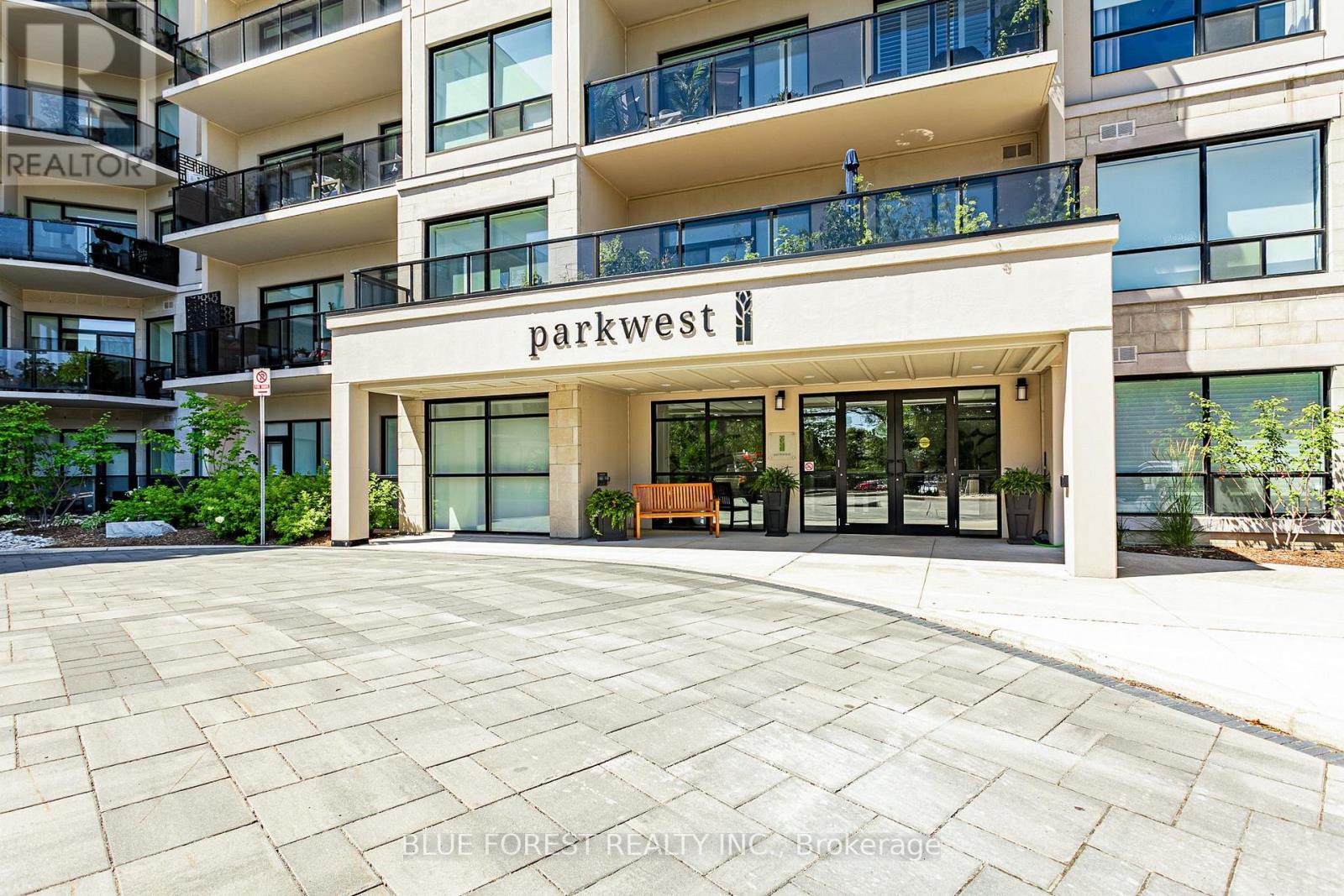 406 - 1200 Commissioners Road W, London South, Ontario  N6K 1C7 - Photo 3 - X12814422