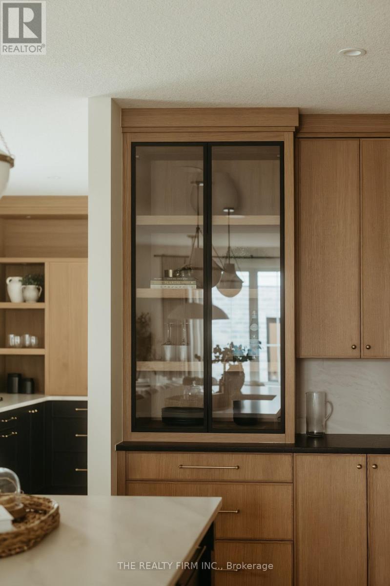 52 Royal Crescent, Southwold, Ontario  N5P 0G5 - Photo 19 - X12814438