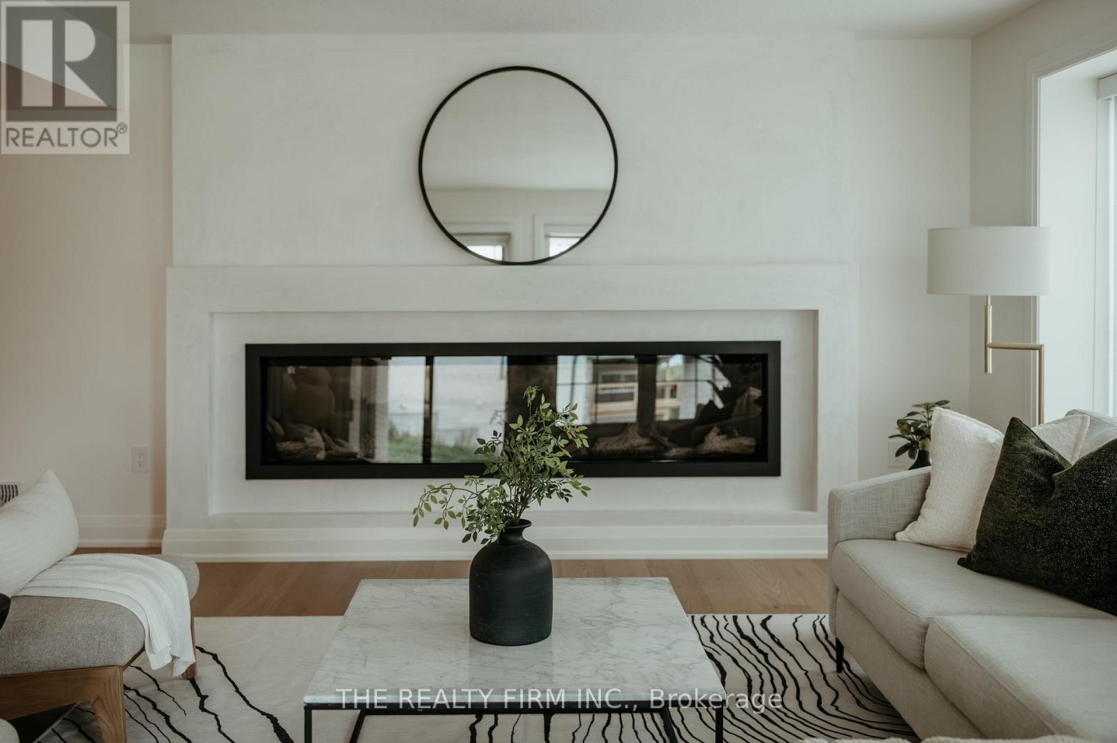 52 Royal Crescent, Southwold, Ontario  N5P 0G5 - Photo 46 - X12814438