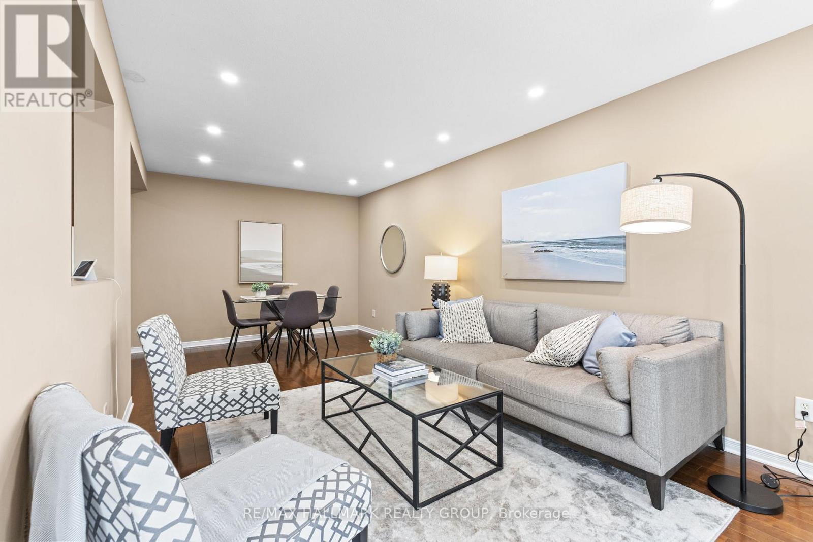 404 Wisteria Crescent, Ottawa, Ontario  K1V 0P1 - Photo 11 - X12814424